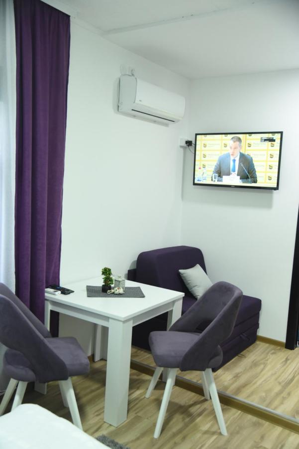 Bed and Breakfast Restoran,,Vuk,, Trsic Экстерьер фото